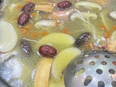 -濠轩阁特色生蚝火锅(水湾路店)