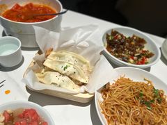 -楚山晓·湖北菜(武汉光谷K11店)