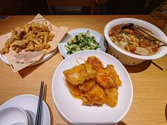 -关东小磨东北菜(上海长风大悦城店)