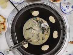 -丹水桥地锅鱼·翘嘴鲌·地方特色全鱼宴(丹江口大坝店)