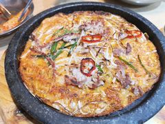 泡菜饼-神仙雪浓汤(弘大店)
