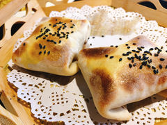 -壹号院音乐餐厅•烤全羊•新疆菜(浐灞店)