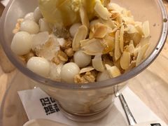 海盐焦糖优酪雪-满记甜品(苏州中心店)