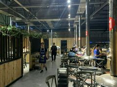 大堂-胡四哥特色火盆烧烤(总店)