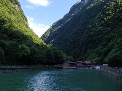 -重庆神龙峡漂流
