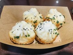 生煎-老桐椿 · 上海大馄饨