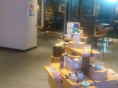 -星巴克臻选(嘉兴海宁银泰城店)