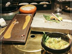 -铭牛烧肉·和牛海鲜自助(高新月牙湖店)