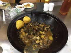 -屯老二农家铁锅炖·行业领军者(梅江店)