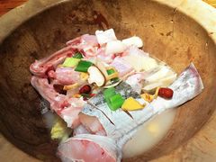 -滇香肴·云南菜蒸汽石锅鱼(云南北路店)