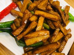 -粤仔湾砂锅粥(阳光店)