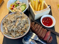 雪花牛肉粒配黑松露烩米饭-红小满休闲餐厅(十全街店)