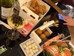 -BHC炸鸡(明洞总店)