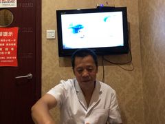 -鸿喜足健康足道采耳艾灸(南纬路店)