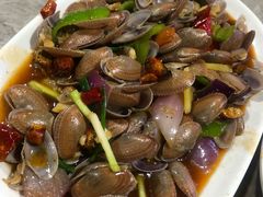 -四川小胡子海鲜(丁村万人海鲜广场店)