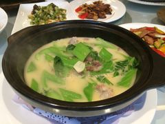 -御花园·粤菜·海鲜火锅(中山公园店)