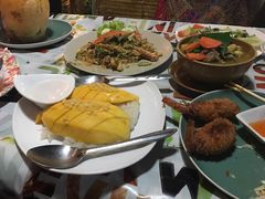 -Jungle Kitchen