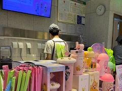 -奈雪的茶(亨特国际广场店)