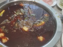 -忘情水鱼头·鲜鱼火锅(滨江中路店)