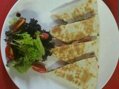 -CIN CIN CANTINA&BAR