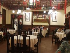 -梅龙镇酒家(南京西路总店)