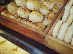 -江鹰桃酥王(张掖路步行街店)