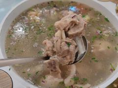 -马尔龙新疆饭店·清真(瑞景店)