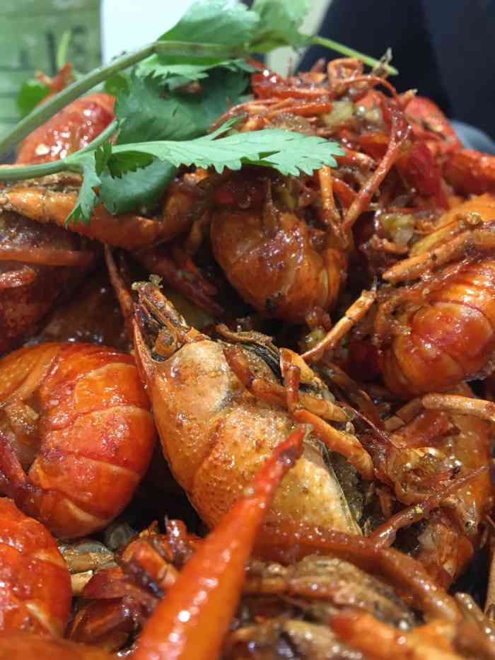 李氏龙虾馆-"又到了吃龙虾的季节了,为大家推荐一个吃龙.