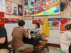 -鸿顺老铁锅美蛙鱼府(解放碑店)