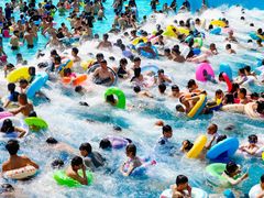 -欢乐水魔方水世界