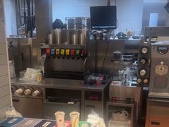 -麦当劳(乳山路店)