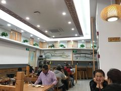 大堂-小姜锅贴(凤凰街店)