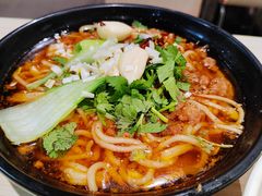 猪肉压豆面-东方削面(操场城街店)