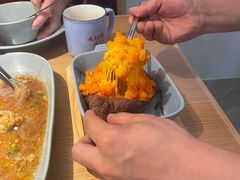 -蜜桃餐厅·伴山(绿宝广场店)