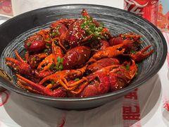 -肥肥虾庄·金牌油焖大虾(汉口城市广场店)