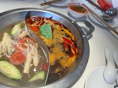-大龙燚火锅(天安云谷店)