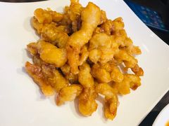 糖醋里脊-老牌坊•鲁菜名店•地道济南菜(大观园商埠店)