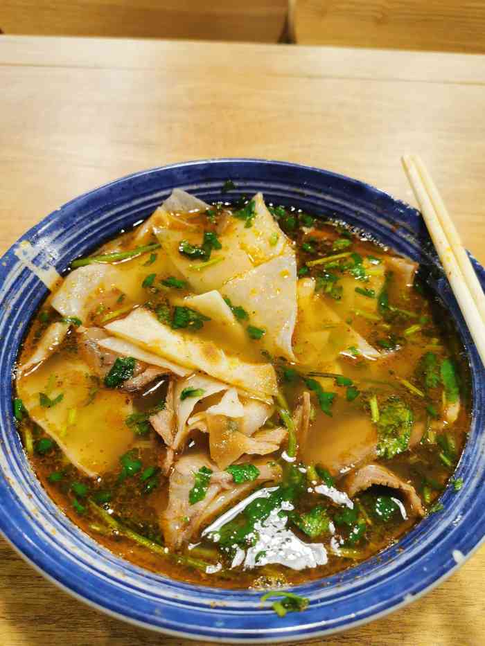 叁罩叁牛汤牛肉罩饼(北国店)-"自从北国商城负一开了叁罩叁,我们逛