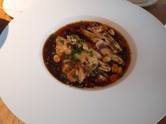 -渝半城经典川粤菜(重庆天地店)