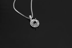 -威德钻石-克拉钻大本营(南京东路店)