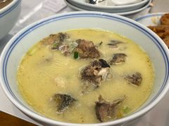 -邱芳粉店(迎宾大道旗舰店)