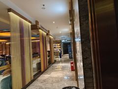 -畅想汤泉生活(民治店)