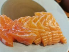 三文鱼刺身-阿纳迪酒店·秘境西餐厅