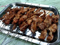 -酒宝荡烧烤(长航局江大路住宅小区店)