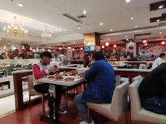 -泉福居酱骨头自助广场(南大街商业步行街店)