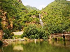 -爱情山风景区