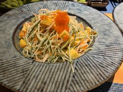 芒果蟹籽沙拉-深蓝金枪·深海鱼刺身(吉大店)