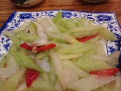 -东北人家铁锅炖(鞍山路店)