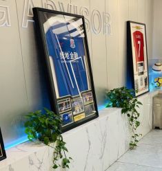 -PE SALON