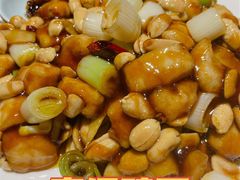 宫爆鸡丁-雲蜀龙阁·金牌水煮鱼(方庄店)